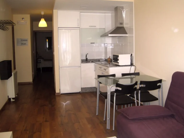 apartamento outes casa amanda cocina